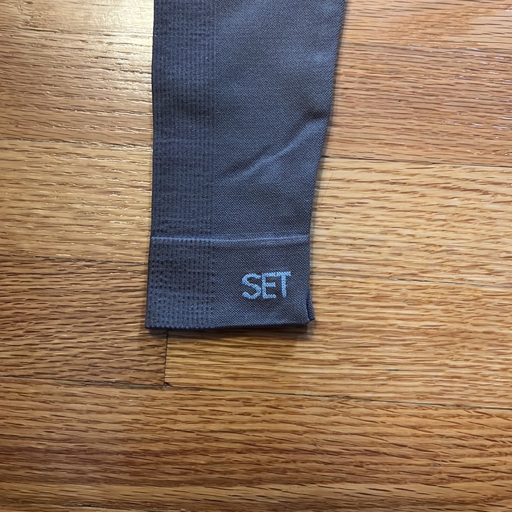 Like new set active seamless leggings - Picture 4 of 5